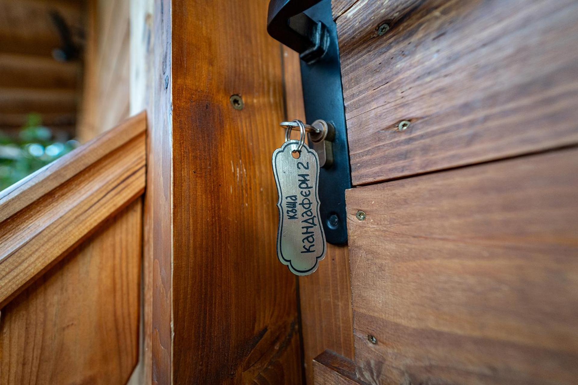 Guest House Kandaferi 2 Elena Eksteriør billede